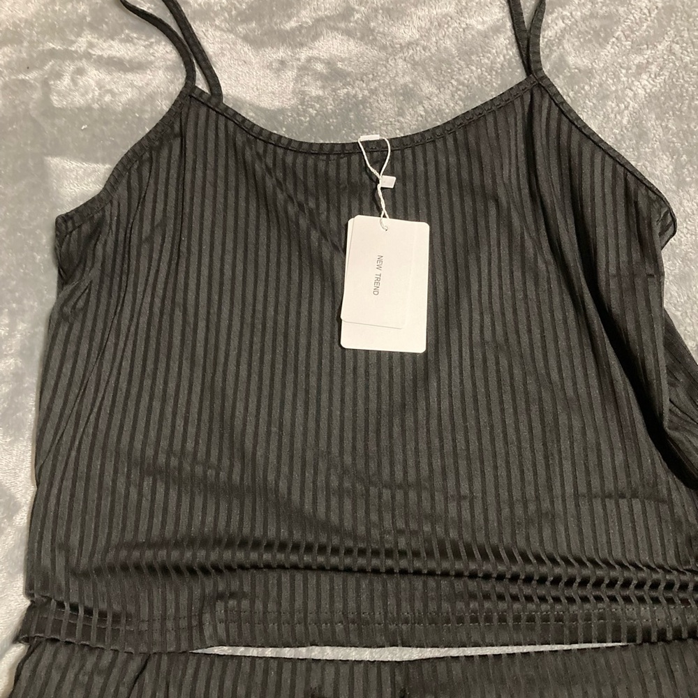 NWTS Ladies Lounge Set PJS - Picture 5 of 9